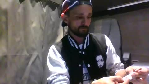 Snapshot of spyco82 chatting on October 13, 6:47 pm spyco82 online show from October 13, 6:47 pm