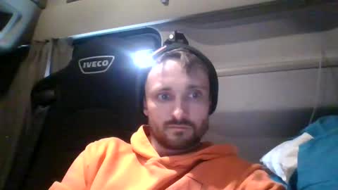 Snapshot of spyco82 chatting on February 3, 2:34 pm spyco82 online show from February 3, 2:34 pm