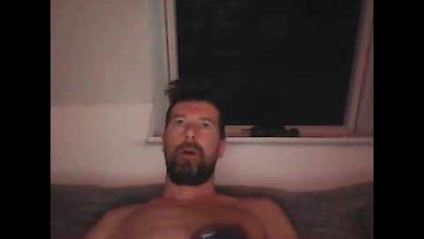 Snapshot of squirtdrinkerr chatting on December 16, 9:35 am squirtdrinkerr online show from December 16, 9:35 am