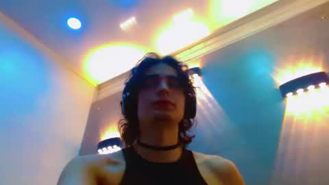 ethan online show from October 24, 2:08 pm