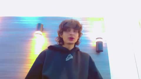 ethan online show from March 23, 1:17 pm