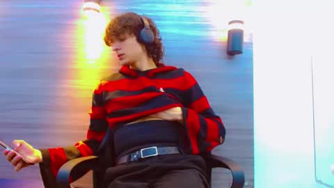 ethan online show from March 17, 1:13 pm