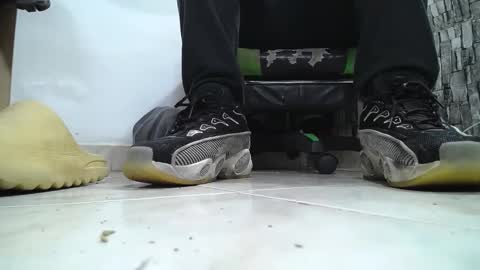 sr master cum its my old account online show from April 24, 6:21 pm