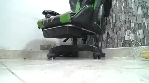 sr master cum its my old account online show from April 29, 2:38 am