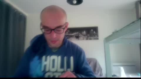 Snapshot of ssenzo chatting on January 5, 8:43 am ssenzo online show from January 5, 8:43 am