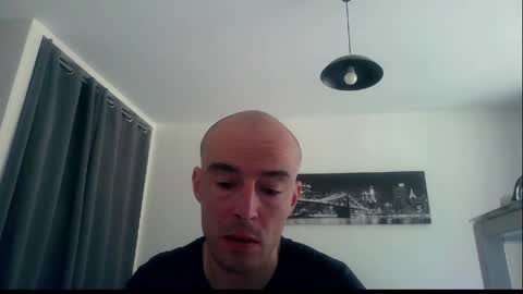 ssenzo online show from April 25, 12:19 pm