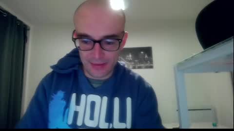 Snapshot of ssenzo chatting on January 4, 6:40 pm ssenzo online show from January 4, 6:40 pm