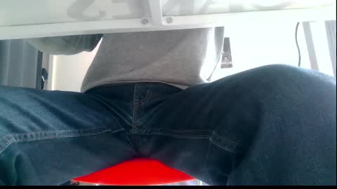 Snapshot of ssenzo chatting on December 21, 2:58 pm ssenzo online show from December 21, 2:58 pm