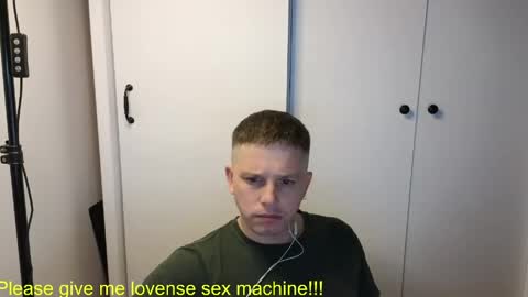 st1vemaster01 online show from May 16, 2:04 pm