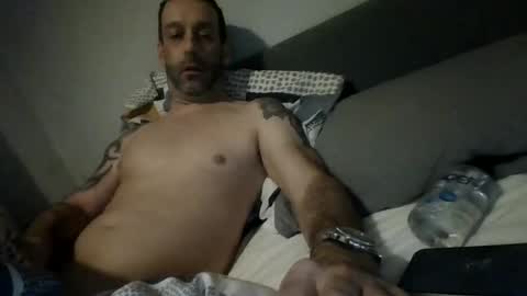 Snapshot of stallion115022 chatting on January 18, 8:10 am stallion115022 online show from January 18, 8:10 am