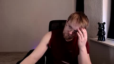 StanLust online show from February 7, 8:03 pm