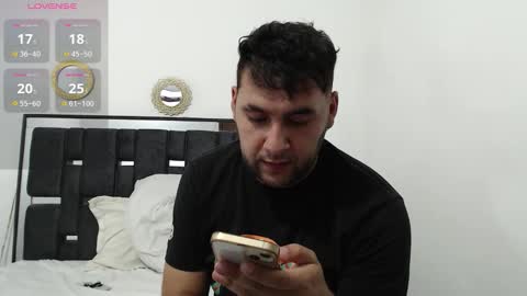 STSR BOY VALERIO online show from November 2, 3:22 am