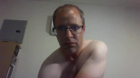 stare_you_sexy_lady online show from May 10, 9:16 pm