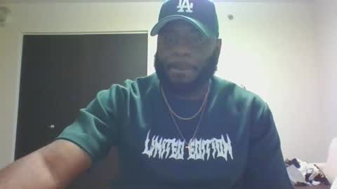 stayinalive1992 online show from April 11, 3:35 am