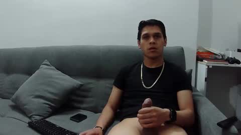 Snapshot of steban_jyj chatting on October 24, 2:13 am Katalleya and Steban online show from October 24, 2:13 am