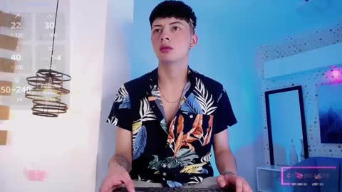 Snapshot of steev_novoa chatting on February 26, 6:58 am Steev online show from February 26, 6:58 am