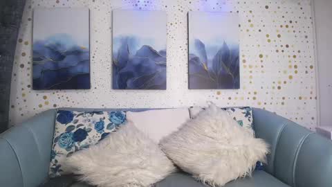 Snapshot of steev_novoa chatting on December 12, 4:48 am Steev online show from December 12, 4:48 am