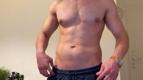 Stefan online show from June 12, 9:12 pm