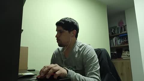Stefans online show from June 8, 3:07 am