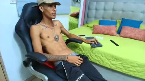 stefanws_30_ online show from September 17, 10:11 pm