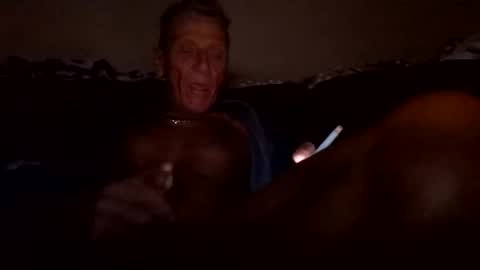 stefy1037 online show from April 25, 4:59 am