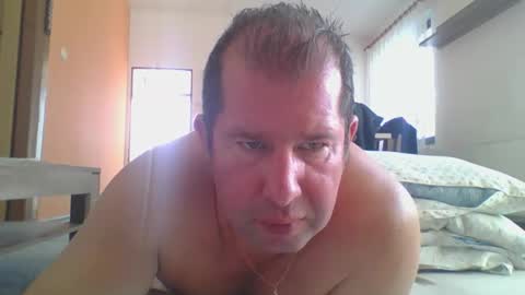 Snapshot of steki038434 chatting on September 22, 8:47 am steki038434 online show from September 22, 8:47 am