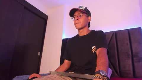 Drake online show from February 7, 3:24 am