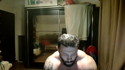 Snapshot of stevebulkzor chatting on October 6, 11:42 pm Steve Oakenshield son of John son of Vasyl online show from October 6, 11:42 pm