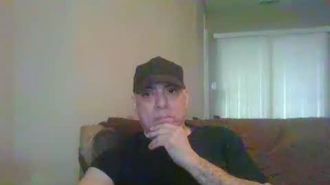 Snapshot of stevecv67 chatting on October 13, 10:05 pm Steve online show from October 13, 10:05 pm