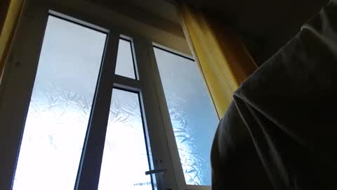 Steven online show from March 3, 12:45 pm