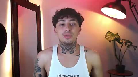 Daniel Steven Navarro online show from April 7, 10:10 pm