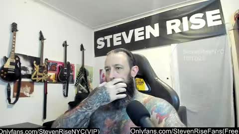 Snapshot of stevenrisenyc chatting on October 13, 1:11 am StevenRiseNYC online show from October 13, 1:11 am