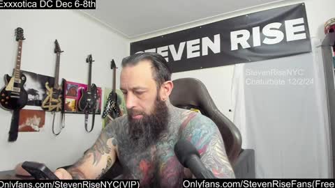 StevenRiseNYC online show from December 3, 3:44 pm