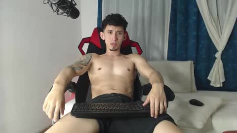 steven online show from November 15, 3:30 am