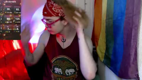 Steve online show from December 23, 9:18 am