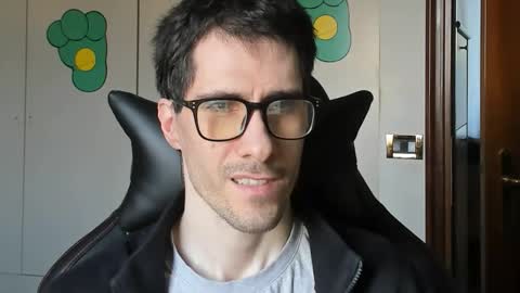 Steve online show from October 13, 2:56 pm