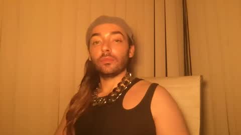 Snapshot of stevey_94 chatting on September 10, 6:45 am gay tease online show from September 10, 6:45 am