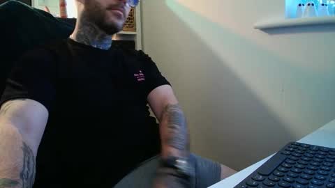 stevie_rae online show from November 2, 4:33 pm