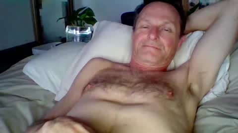 Snapshot of steviehard7 chatting on February 7, 12:53 am steviehard7 online show from February 7, 12:53 am