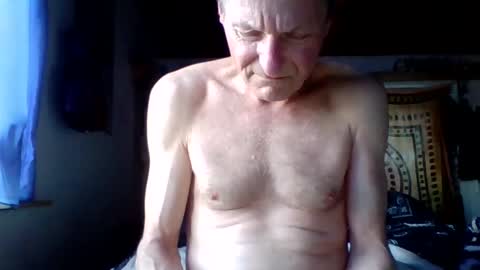 Snapshot of steviehard7 chatting on February 26, 2:57 pm steviehard7 online show from February 26, 2:57 pm