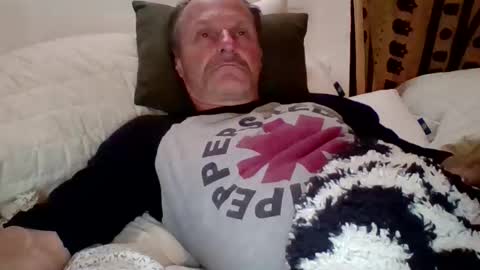 steviehard7 online show from January 19, 5:10 am