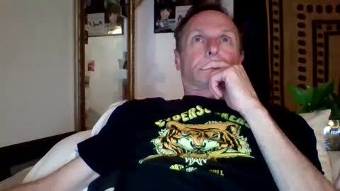 Snapshot of steviehard7 chatting on January 28, 5:32 am steviehard7 online show from January 28, 5:32 am