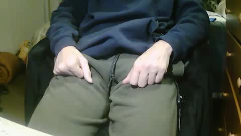Snapshot of stevo69697 chatting on January 27, 7:14 am Chillguy online show from January 27, 7:14 am