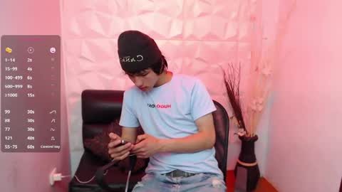 Stich online show from May 11, 2:56 pm
