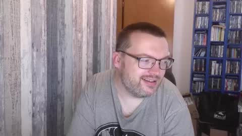 Snapshot of still_alive1985 chatting on September 13, 1:56 pm Oliver online show from September 13, 1:56 pm