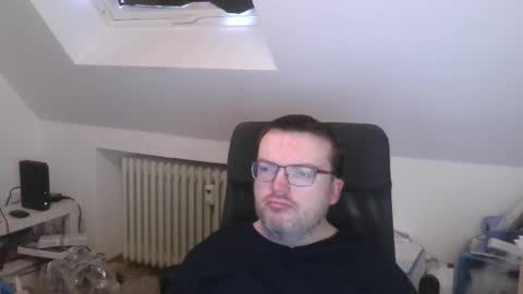 Oliver online show from January 12, 7:56 am