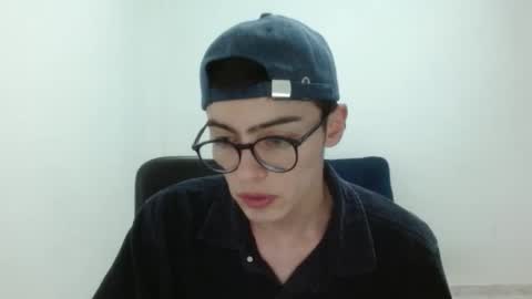 stiv_grant online show from April 21, 12:02 am