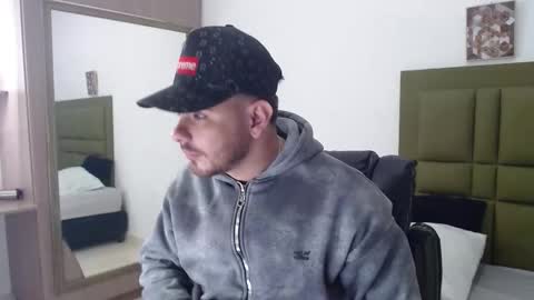 stive_0297 online show from January 19, 11:34 am