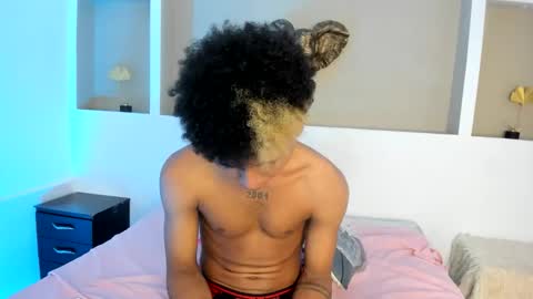 Snapshot of stiven_mcarty chatting on October 22, 9:18 pm Stiven  online show from October 22, 9:18 pm