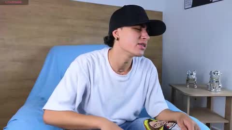 Stiven Bennet online show from October 24, 1:13 pm